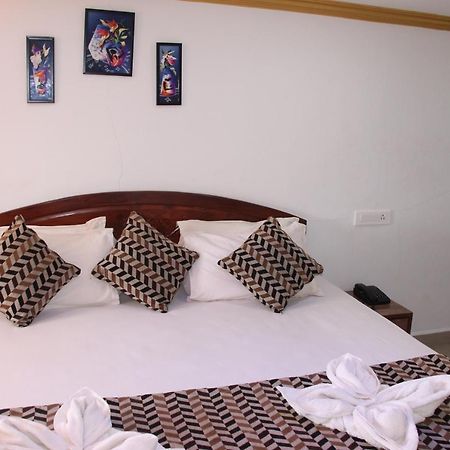 Hotel M R Manfred Calangute Zewnętrze zdjęcie